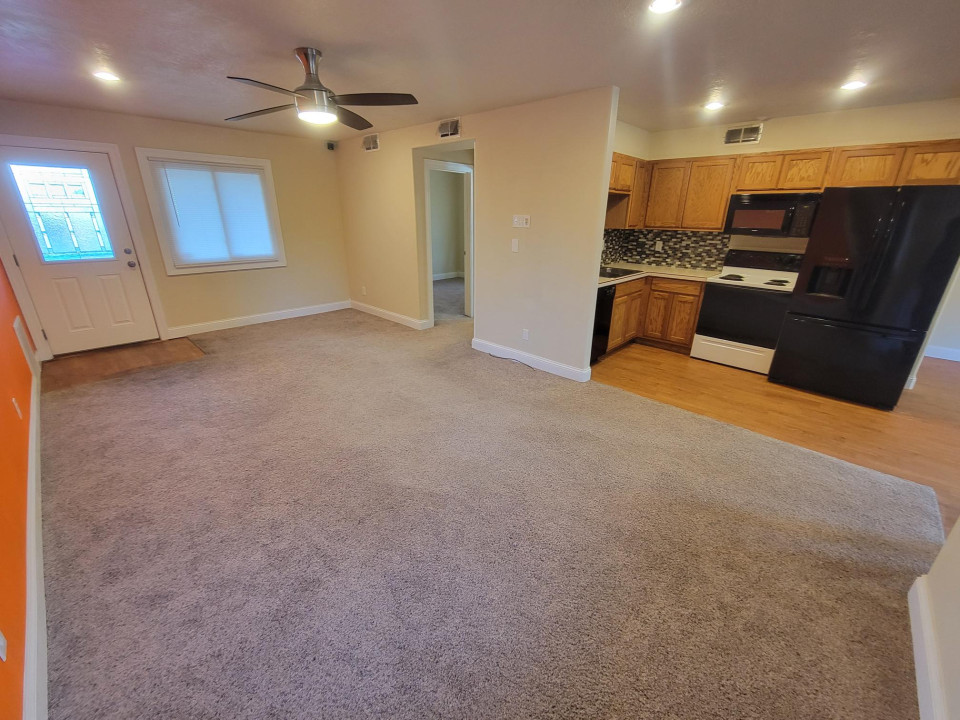 Living Room & Kitchen